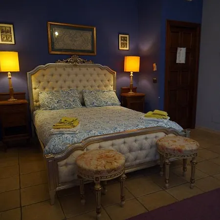 Castello D'urso Somma Bed & Breakfast 3*
