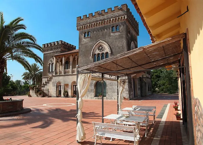 Castello D'urso Somma Hotel