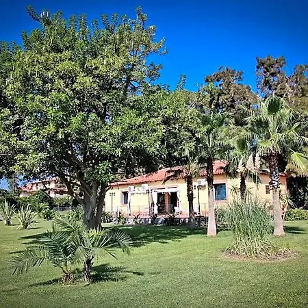 Ξενοδοχείο Castello D'urso Somma 3*
